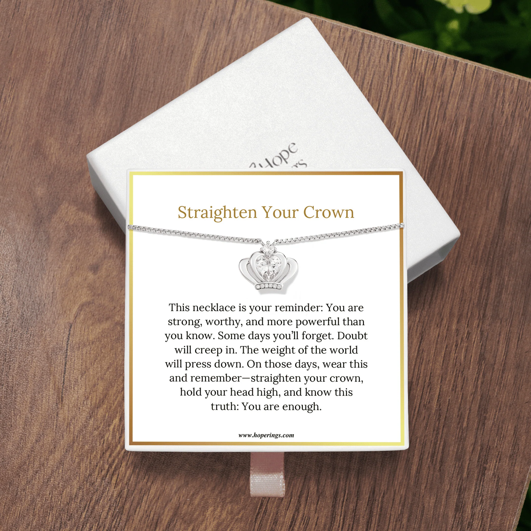 Straighten Your Crown Necklace - Image 4